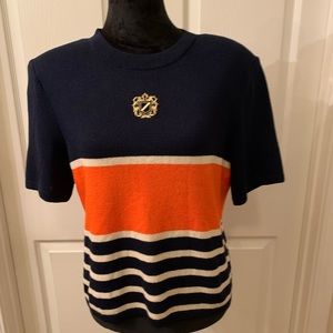 Vintage St. John crew neck sweater with gold button on the back fastener!